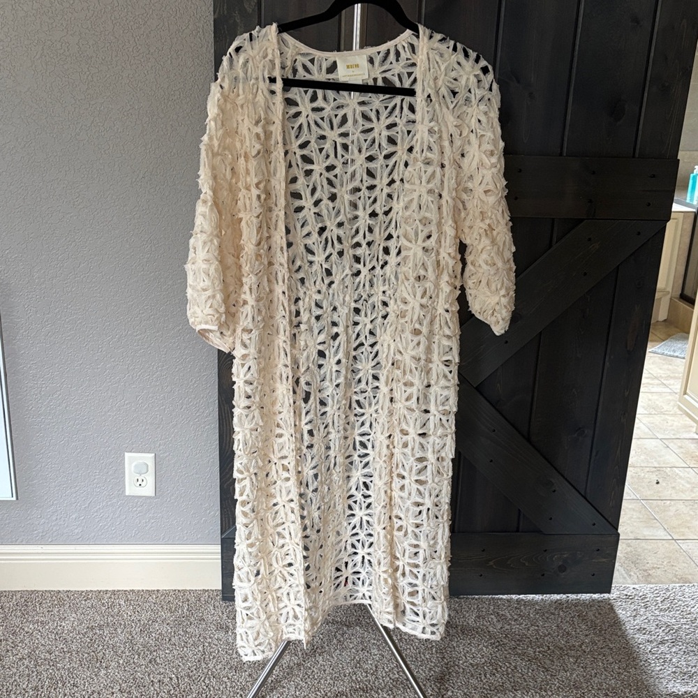 Maeve Cream Lace Kimono